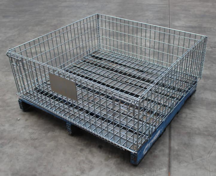Pallet cages