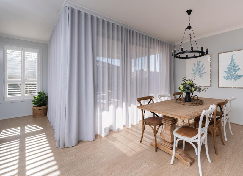 fold curtains