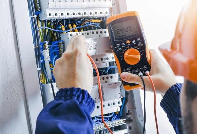 electrician in Palm Beach